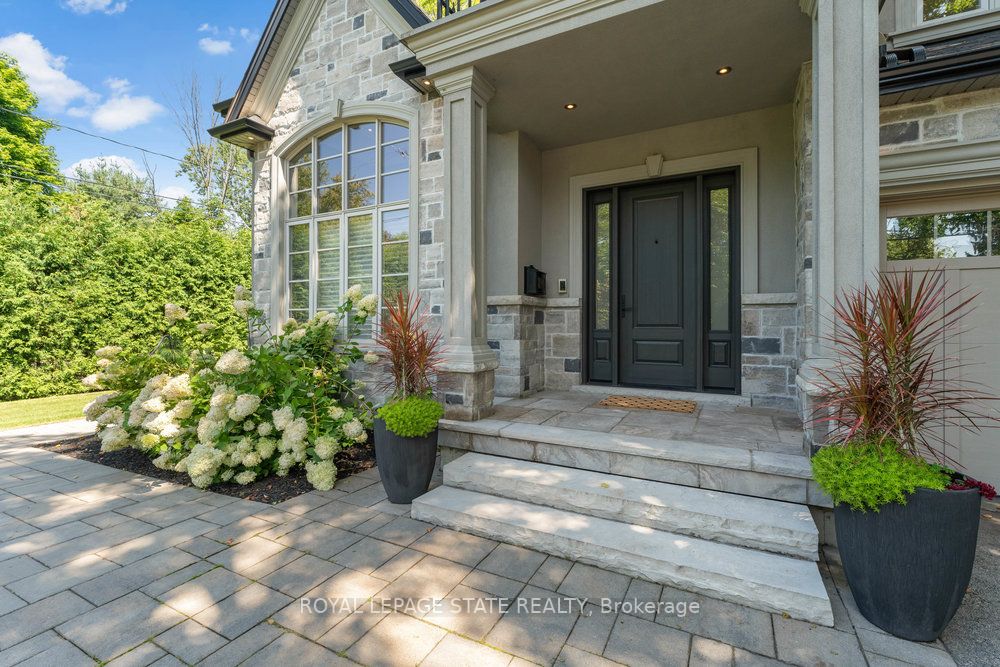 113 Lloyminn Ave