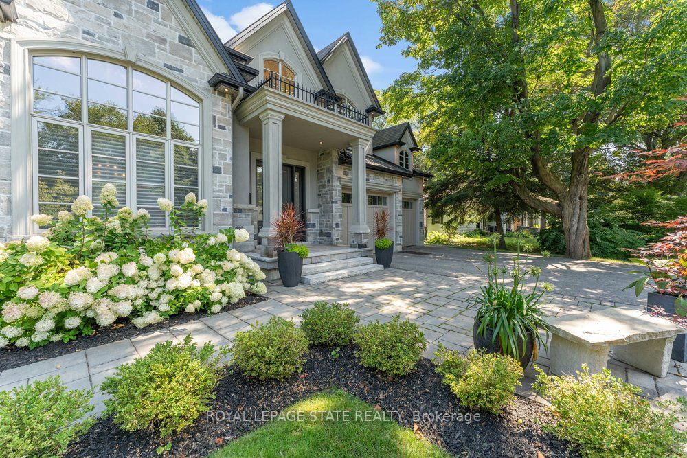 113 Lloyminn Ave