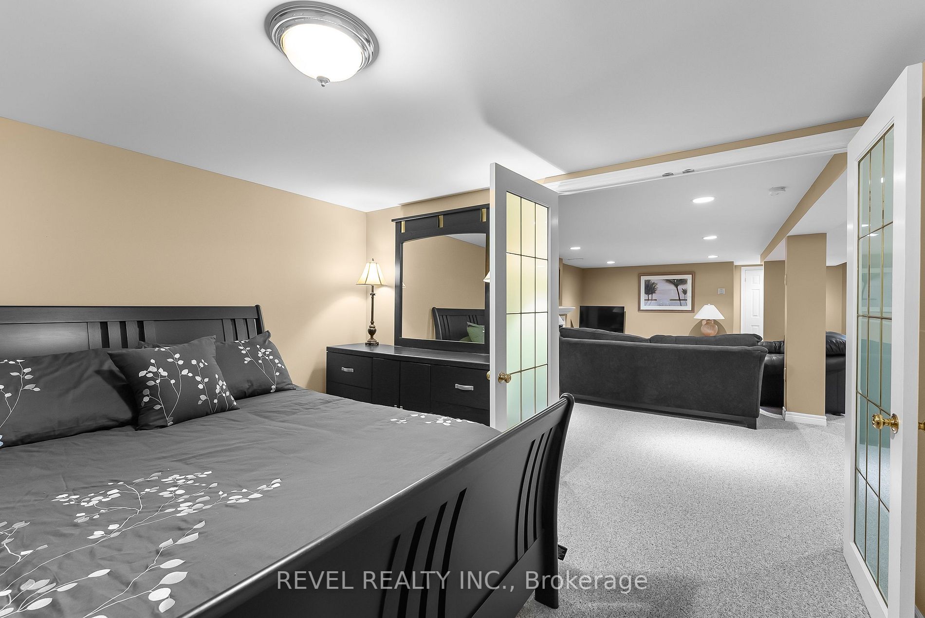 3646 Cardinal Drive