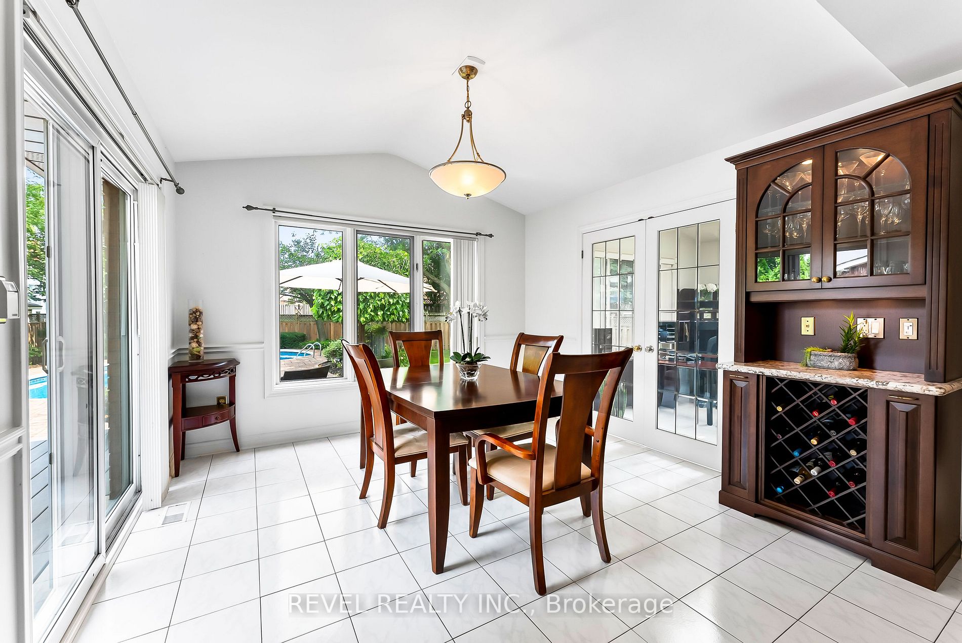 3646 Cardinal Drive