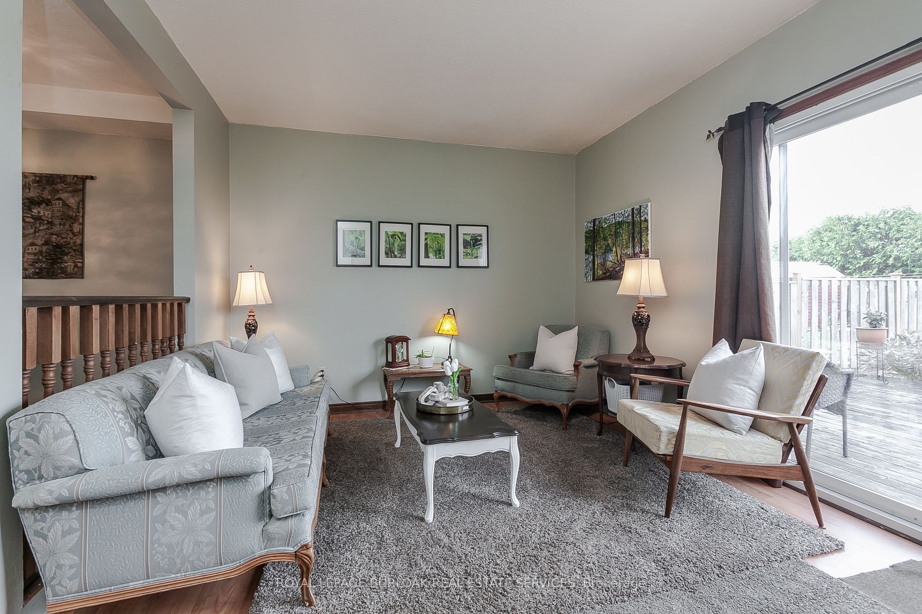 135 Glenashton Dr