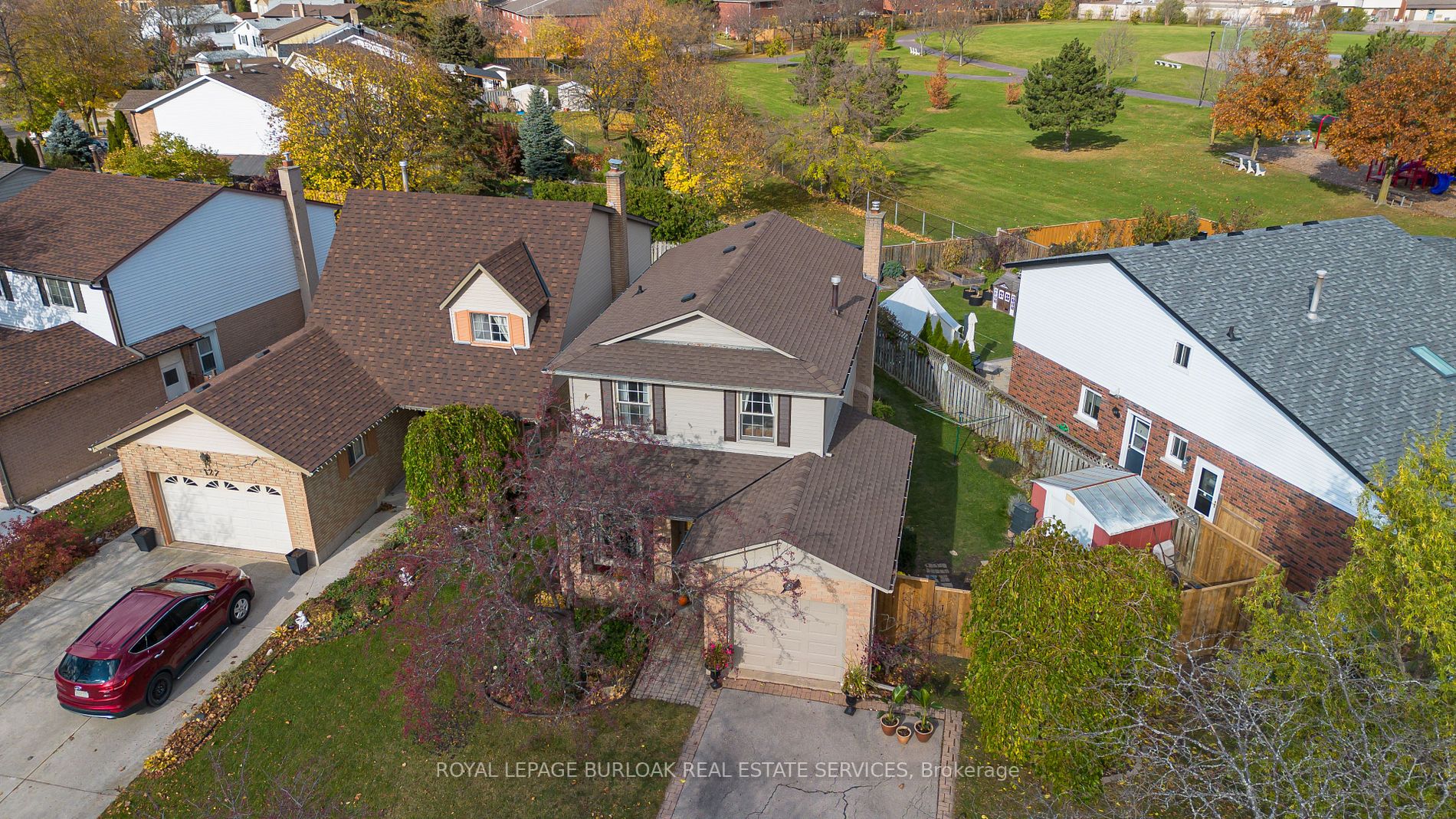 135 Glenashton Dr