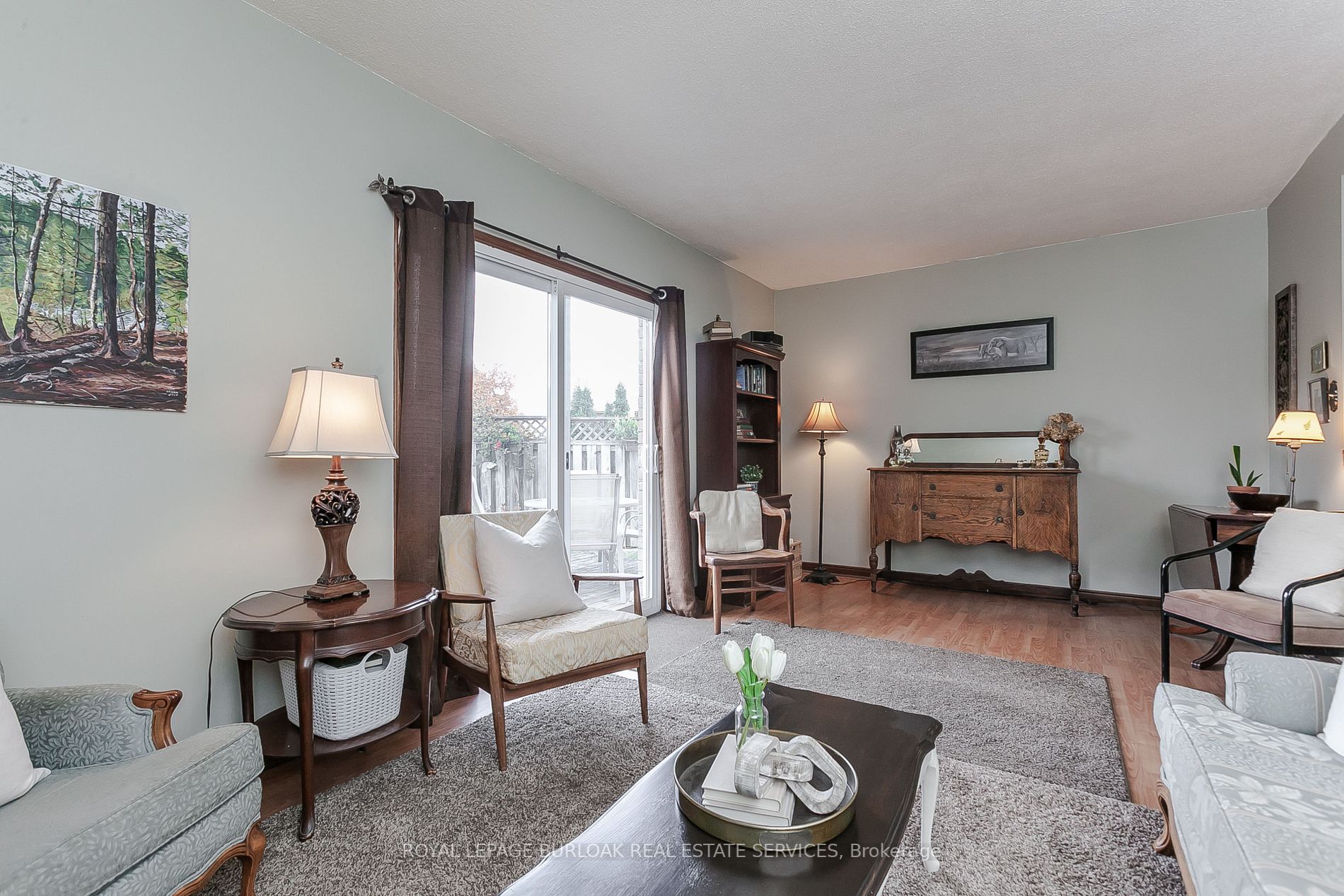 135 Glenashton Dr