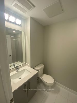 15 Queen Street S, #1804