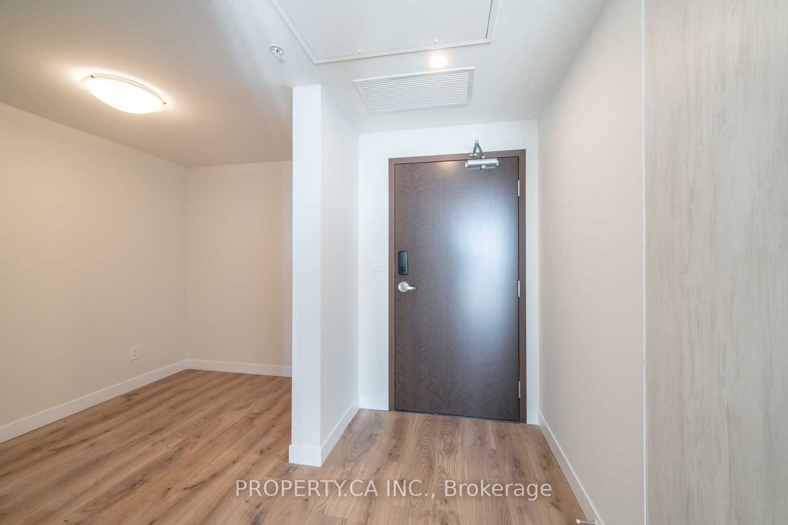 60 Frederick Street #3910
