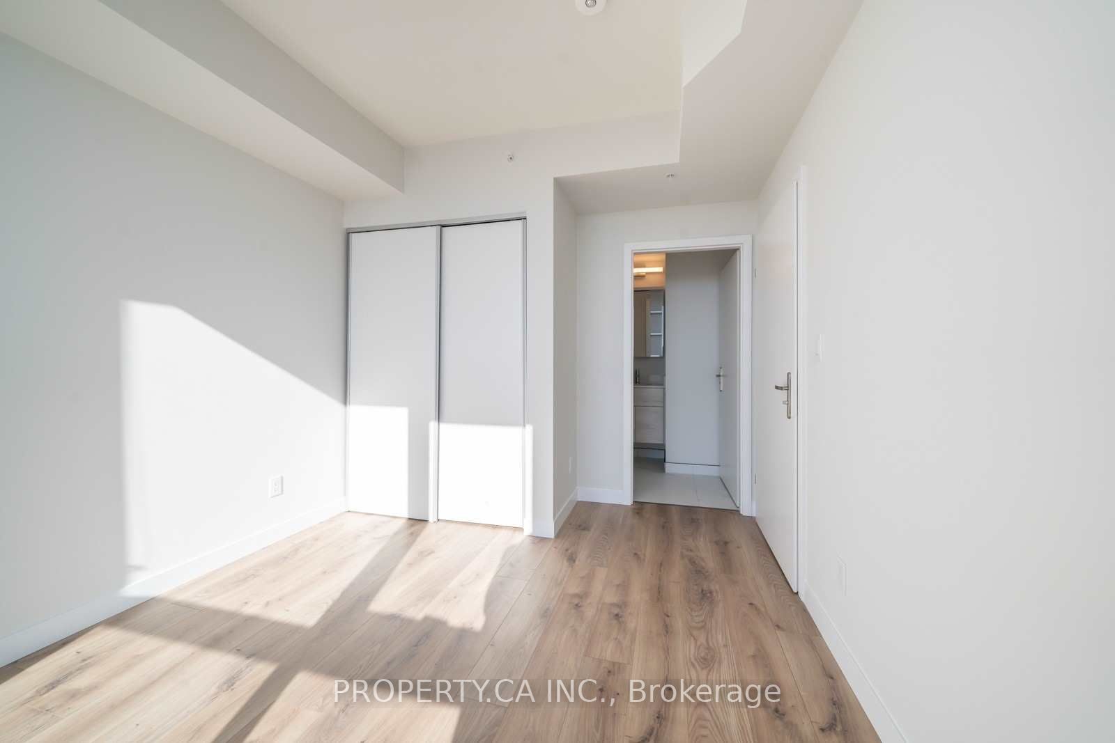 60 Frederick Street #3910