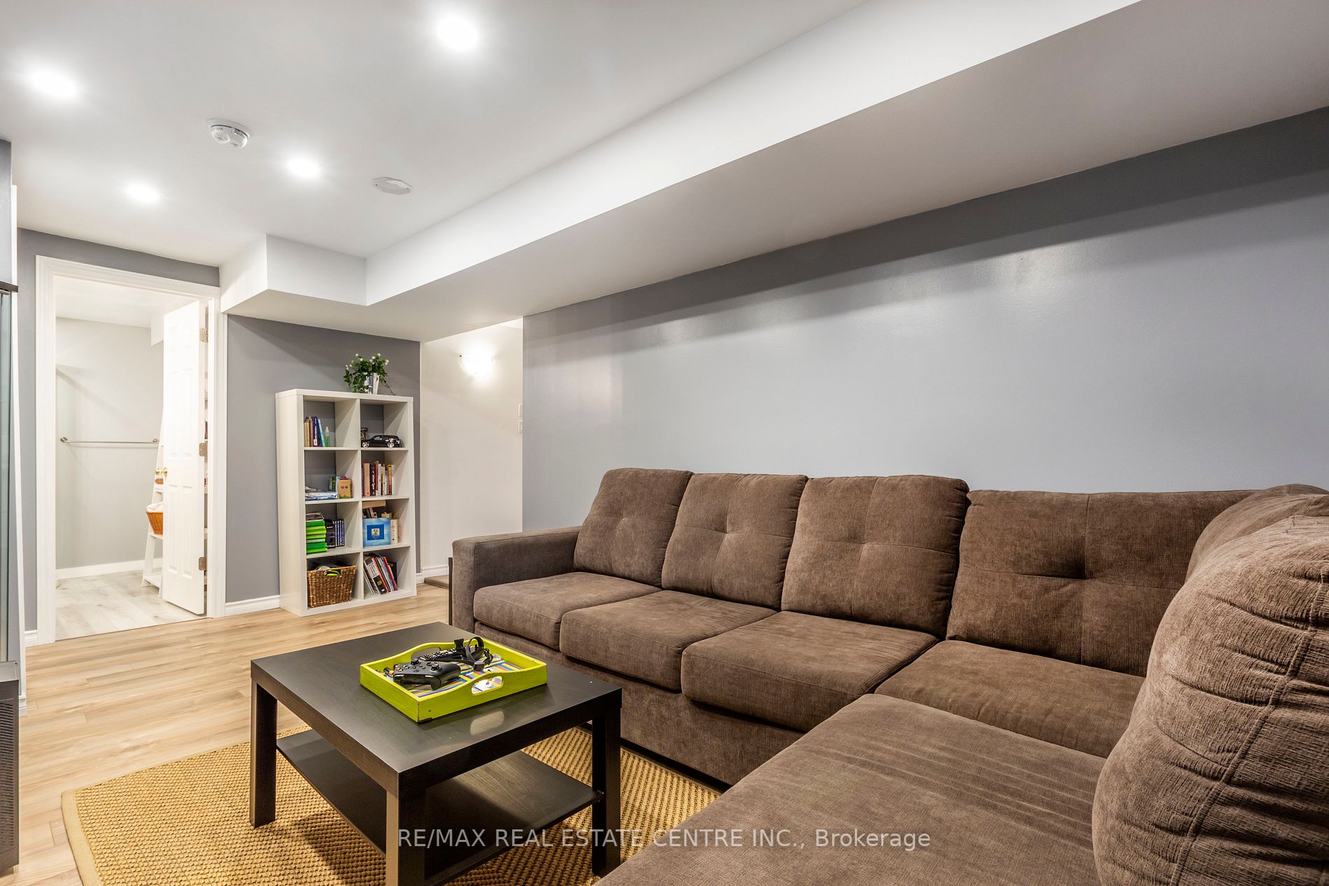 74 Duchess Drive
