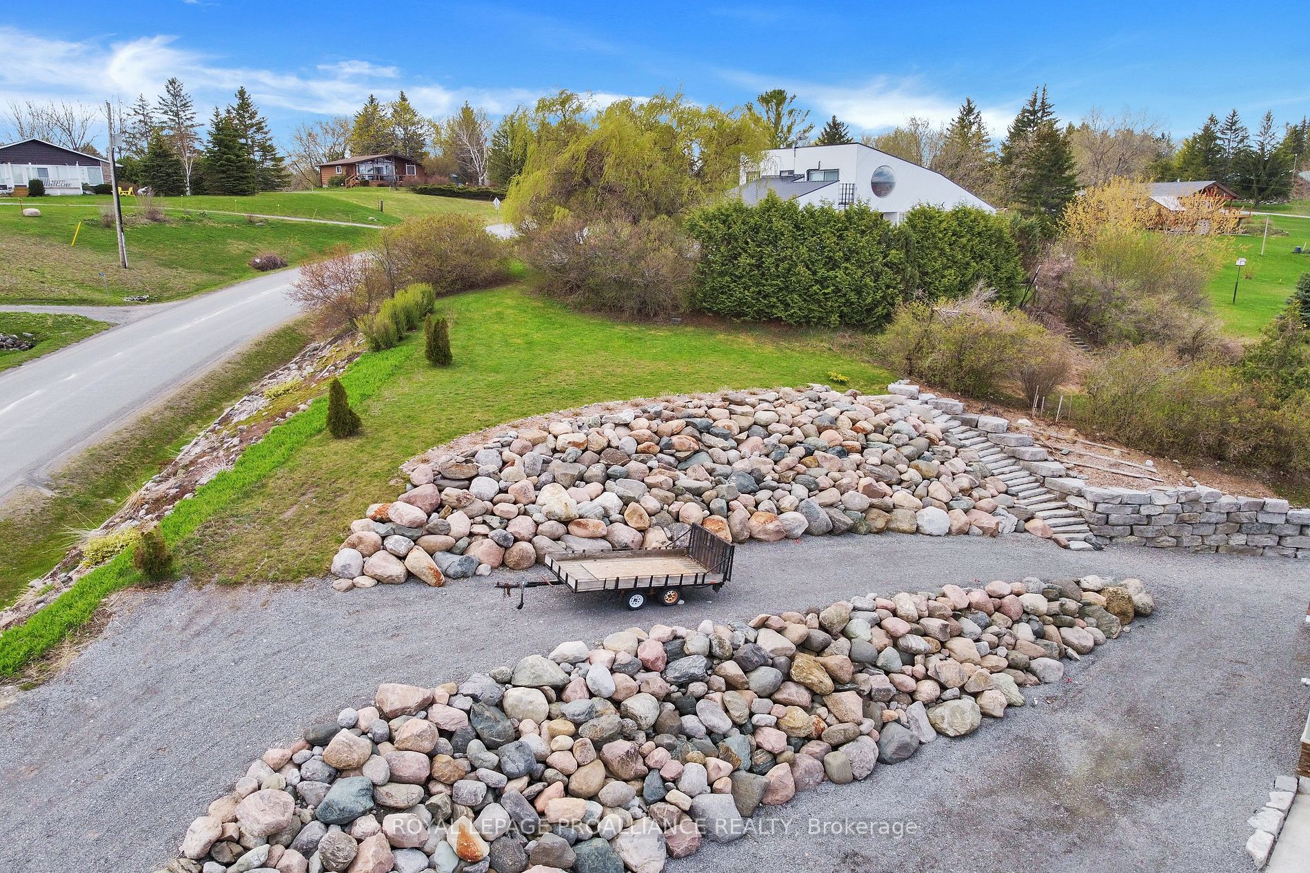 180 Grandview Drive