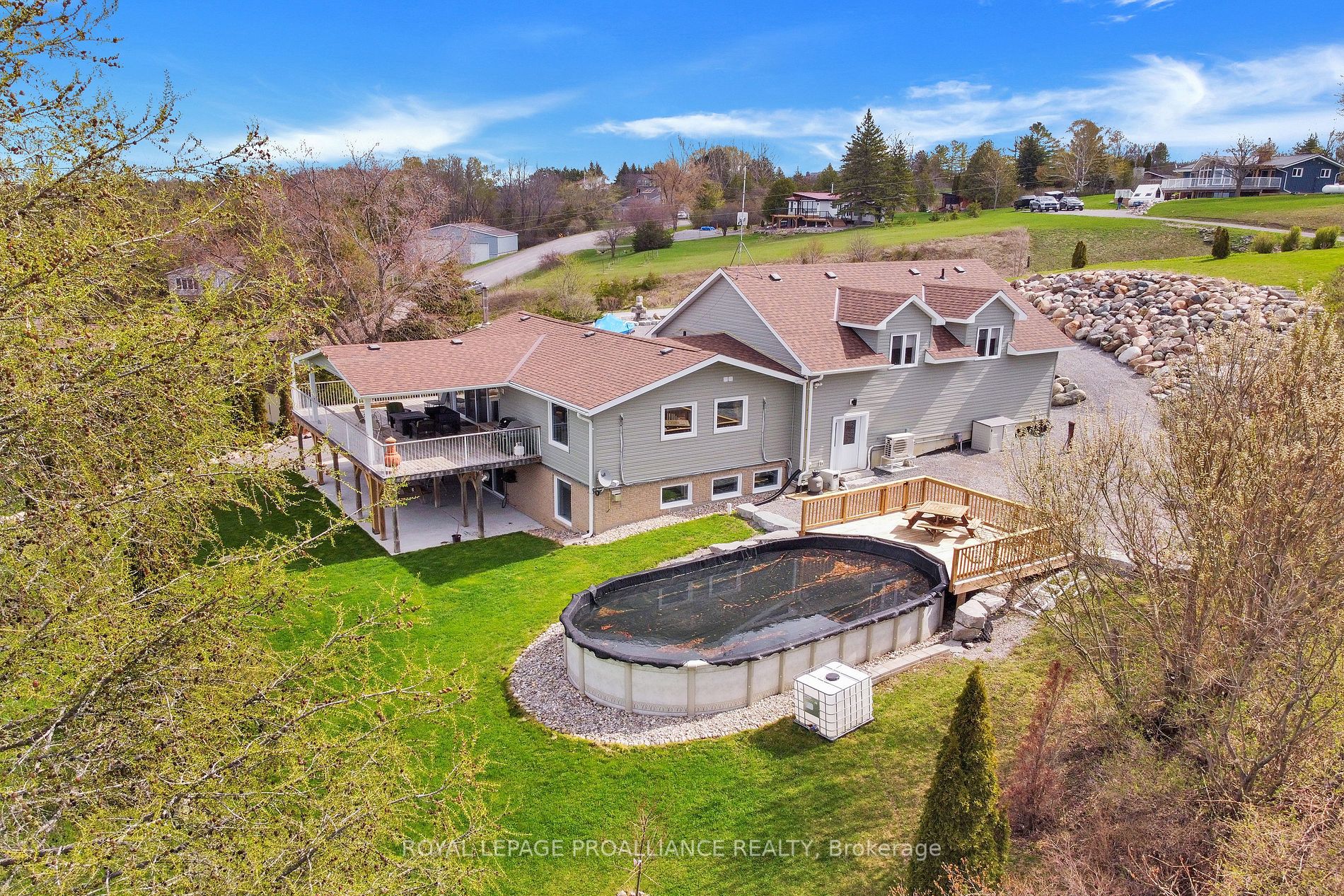 180 Grandview Drive