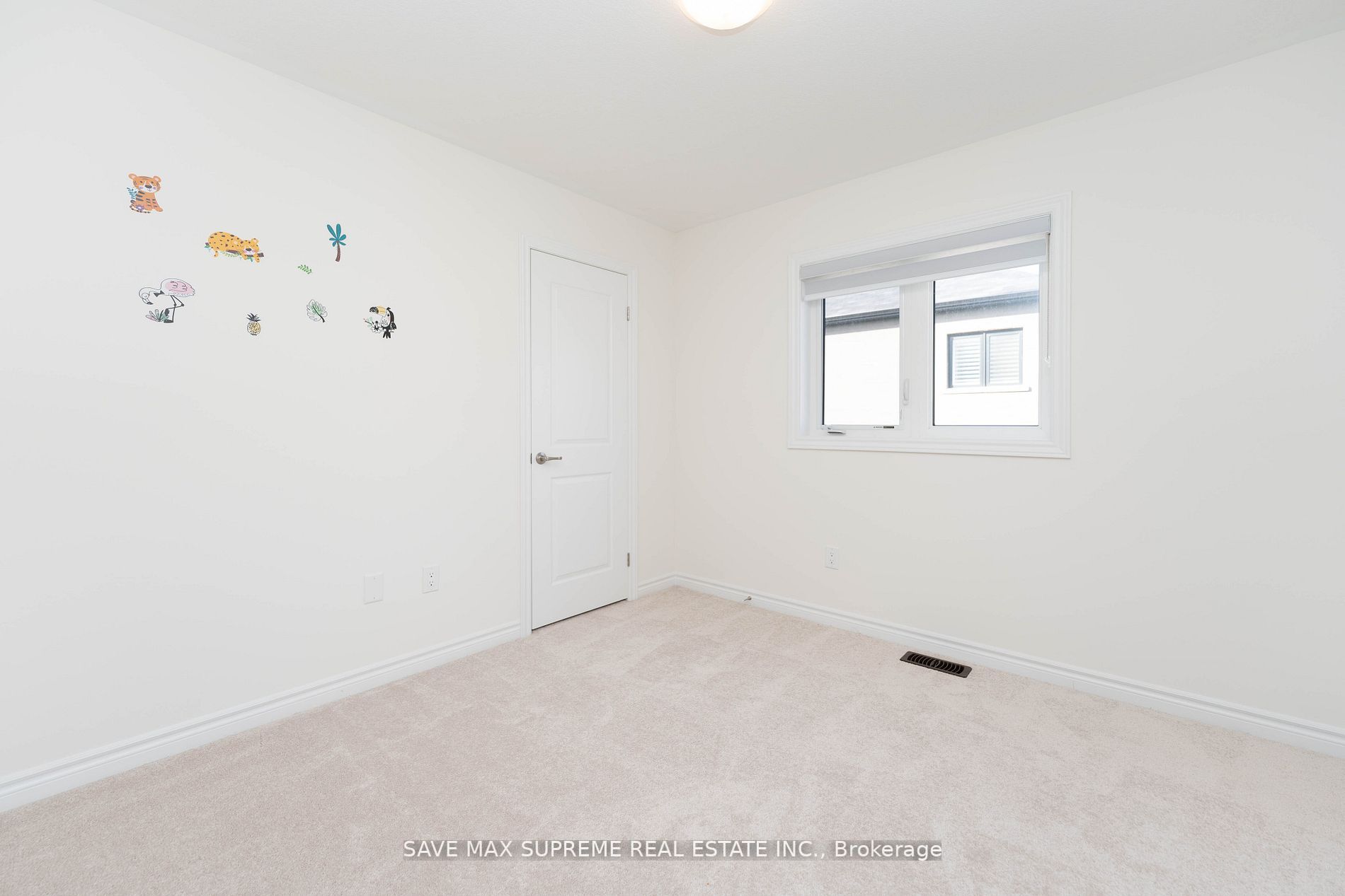 1 Tarrison St