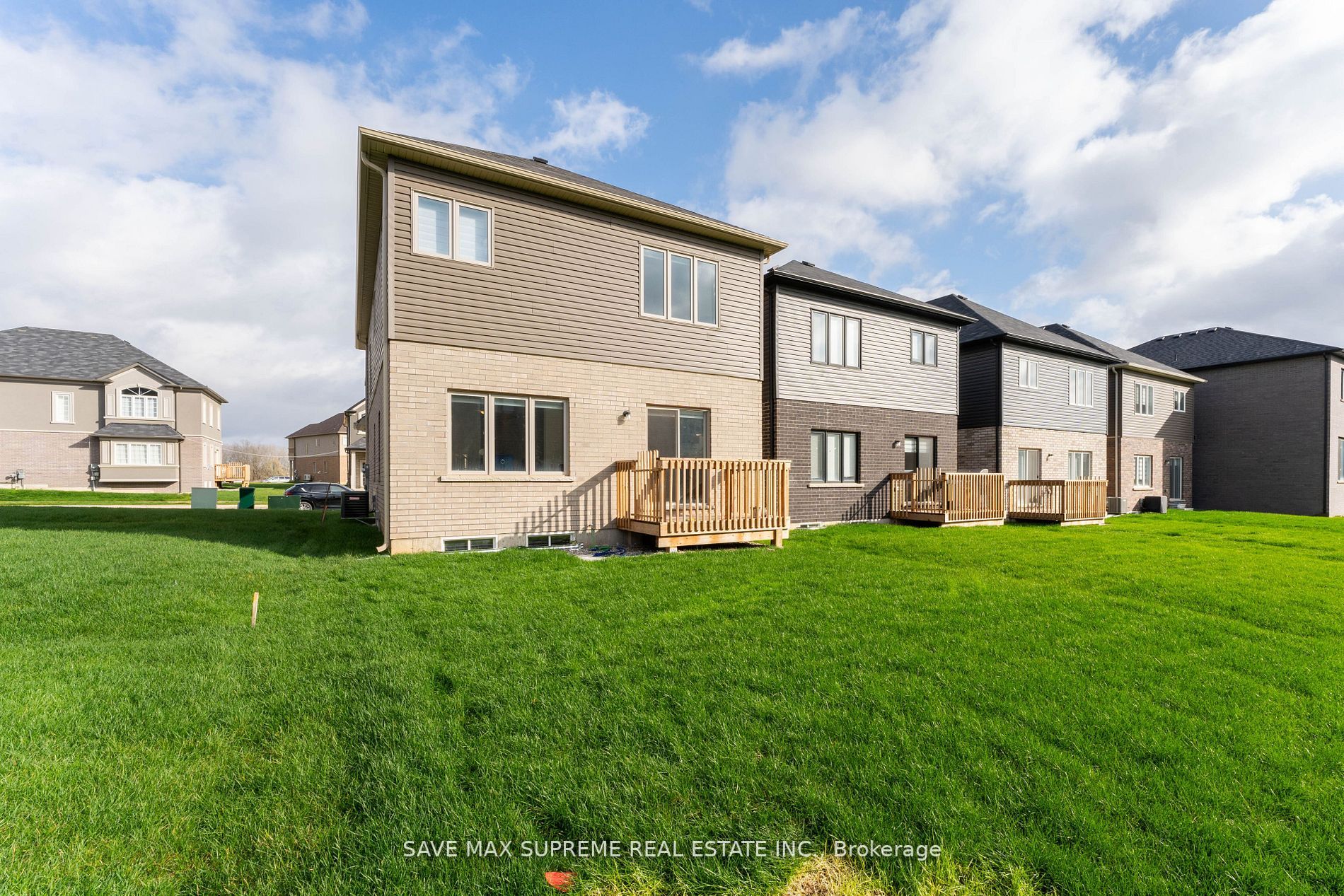 1 Tarrison St