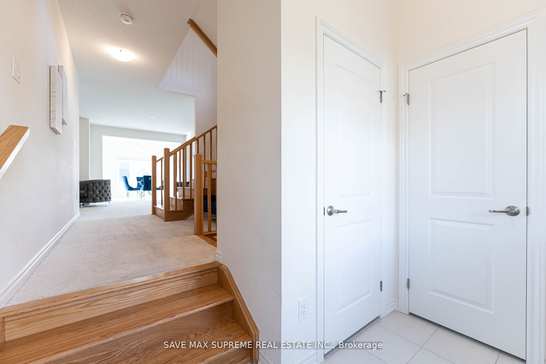 1 Tarrison St