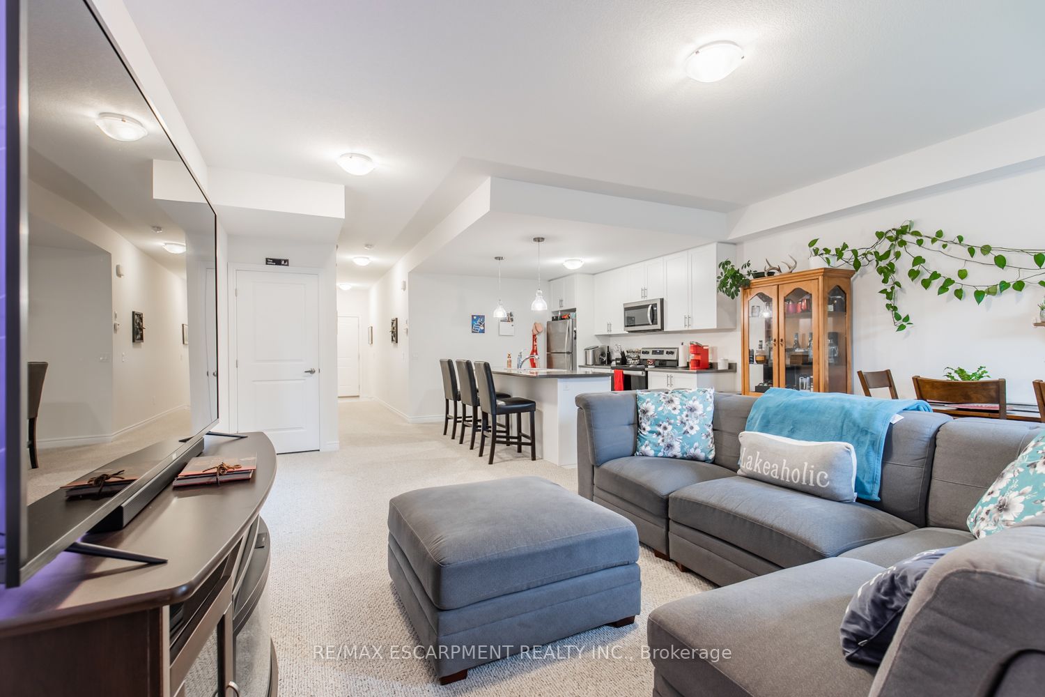 77 Diana Ave, #62