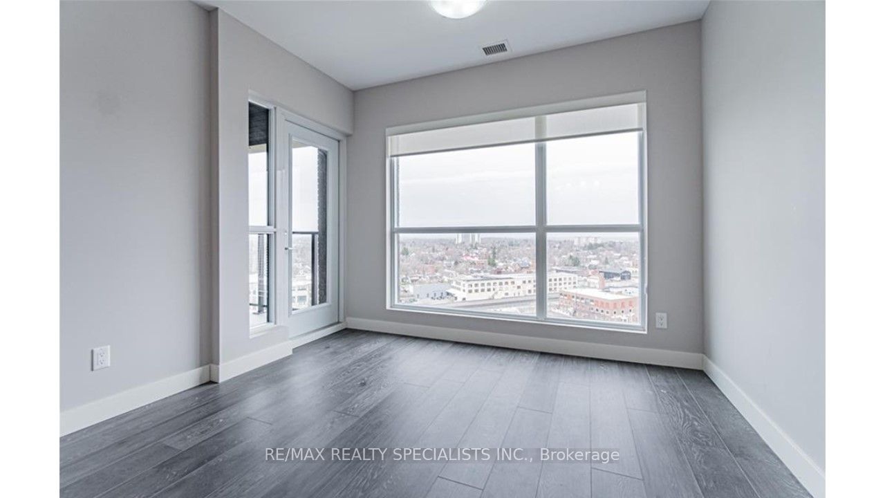 1 Victoria Street S, #1510