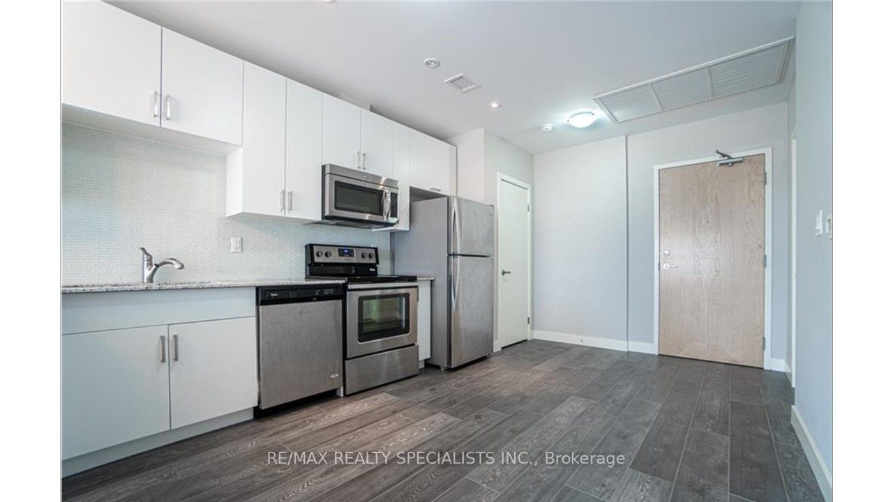 1 Victoria Street S, #1510