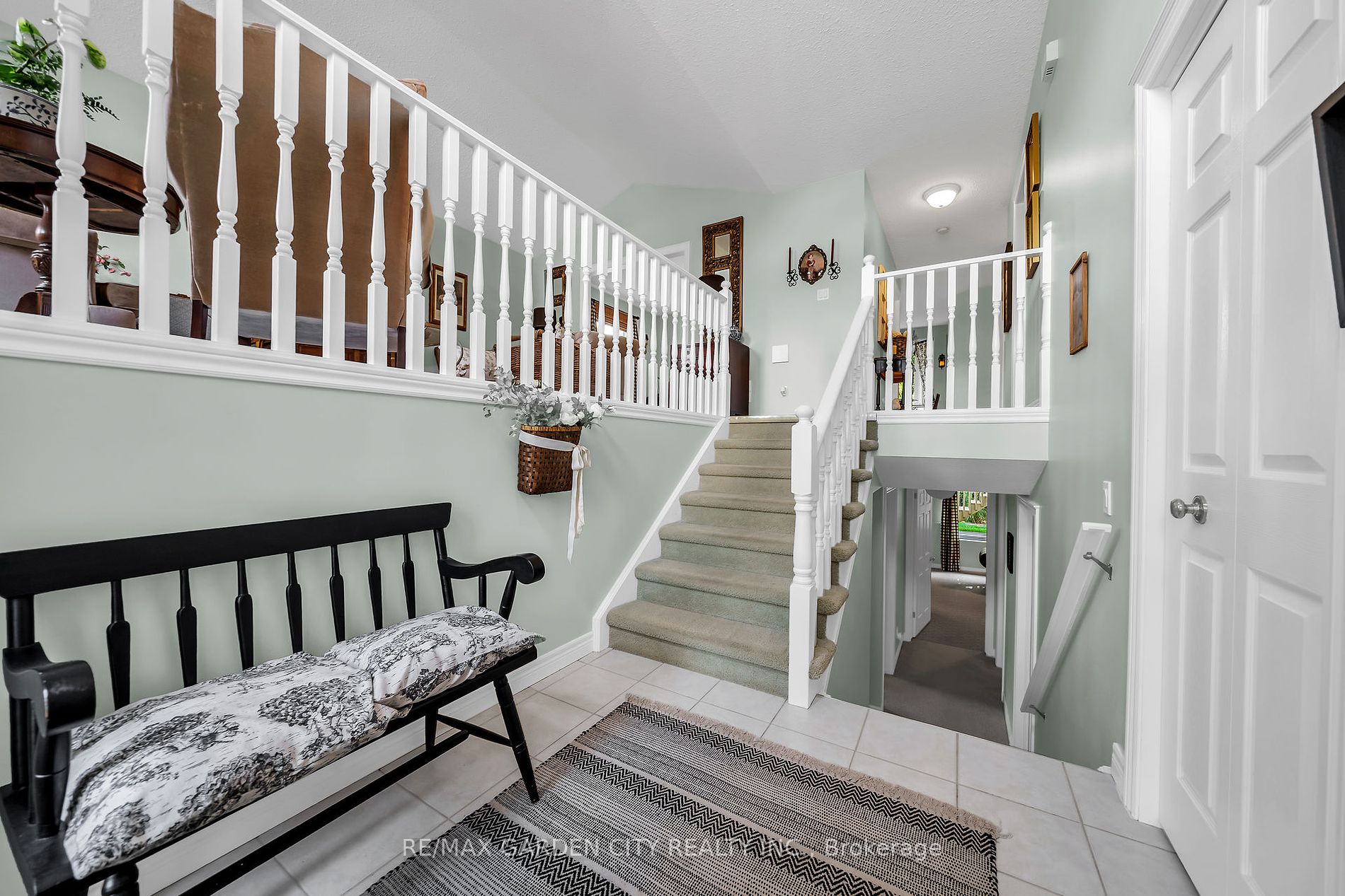 76 Palmer Rd