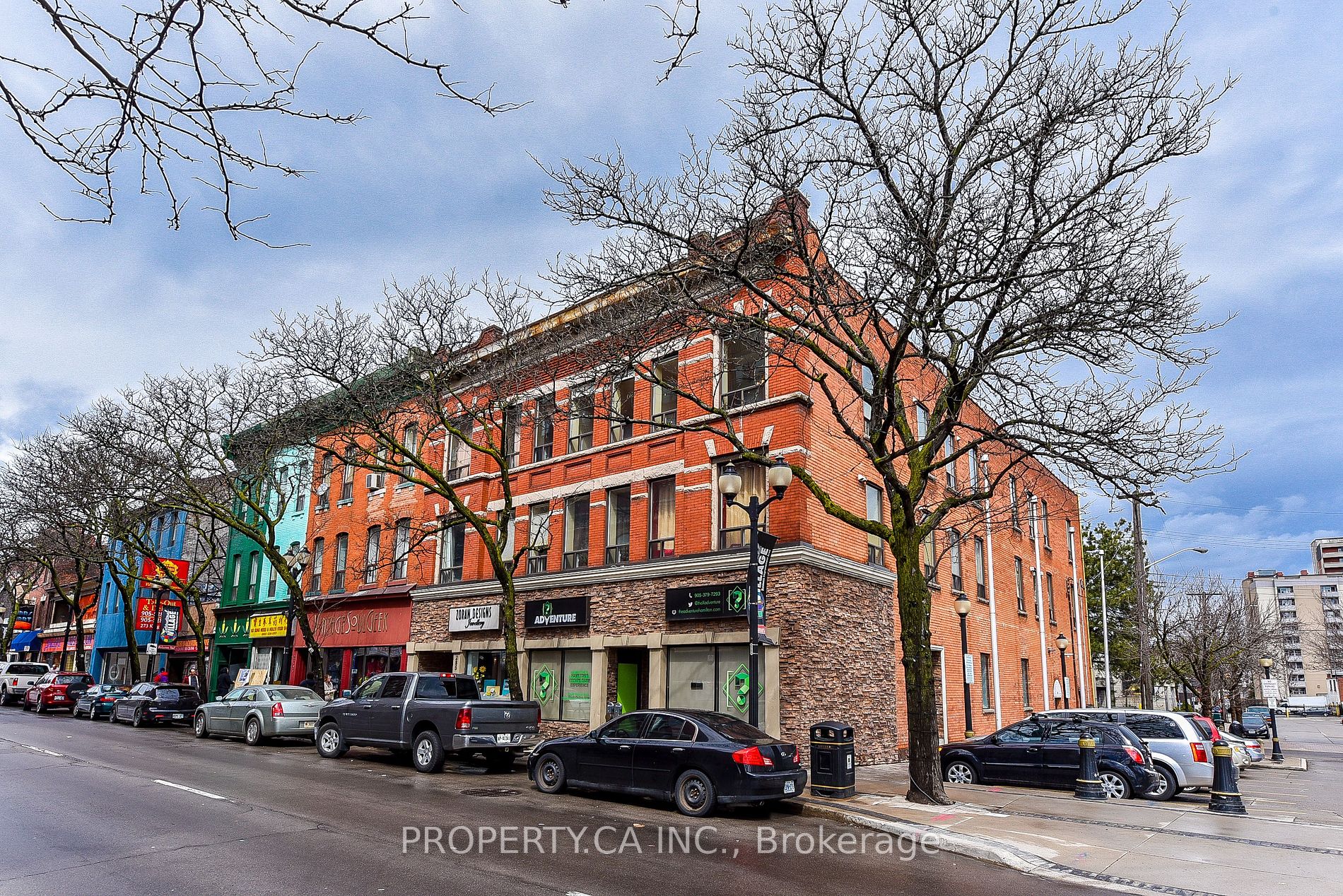 283 King Street E, #302