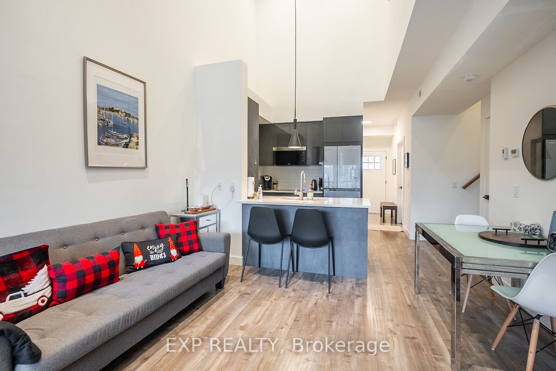 10 Beausoleil Lane #303