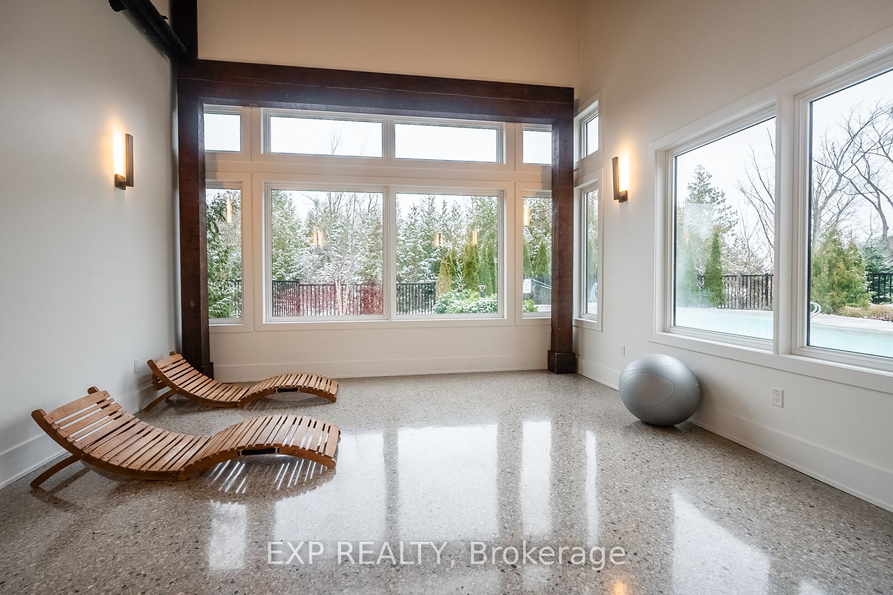 10 Beausoleil Lane #303