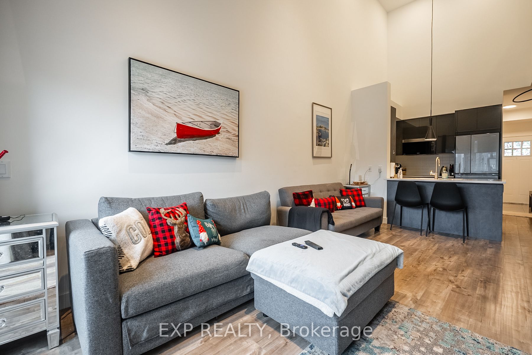 10 Beausoleil Lane #303