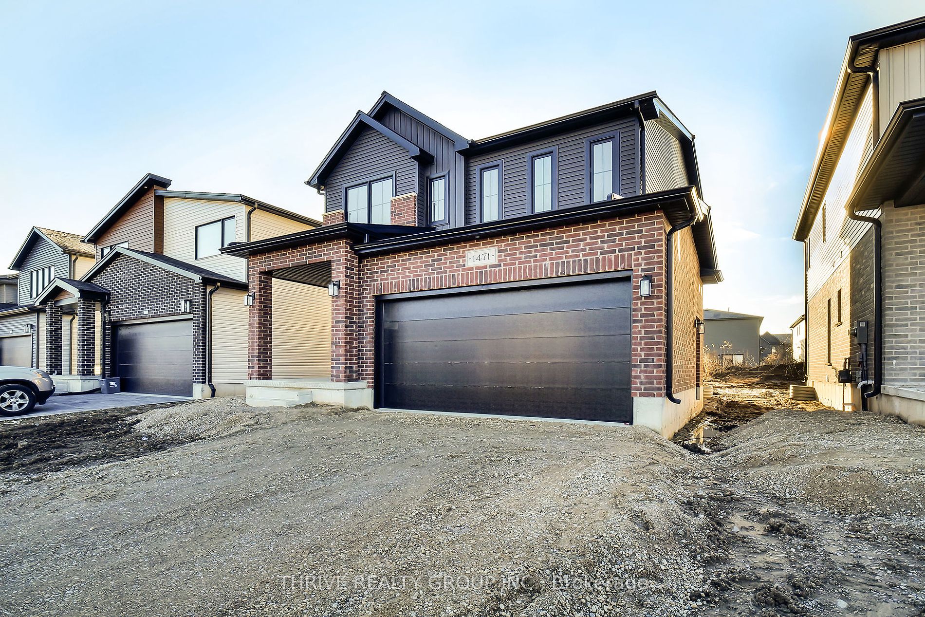 1471 Wright Cres