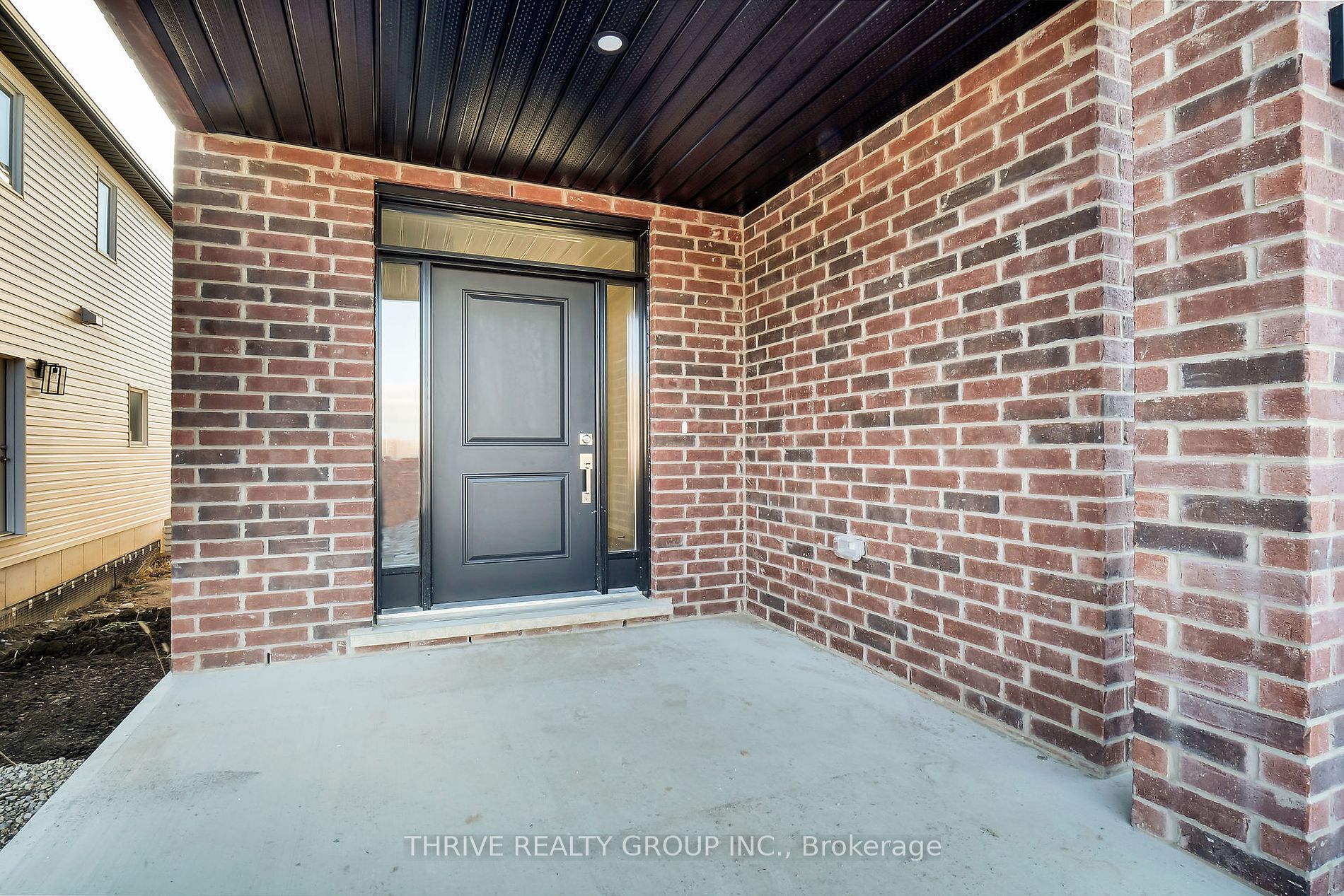 1471 Wright Cres