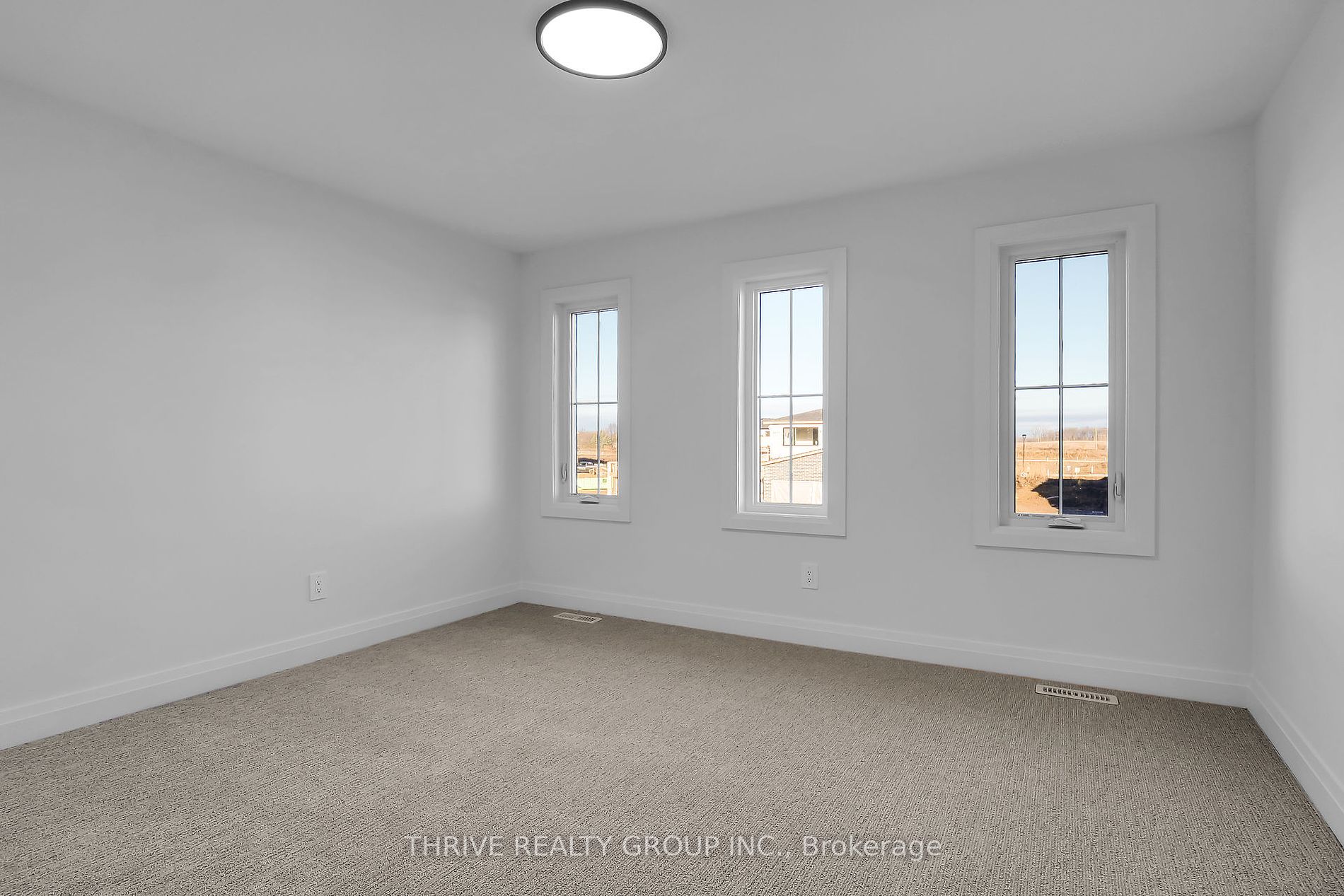 1471 Wright Cres