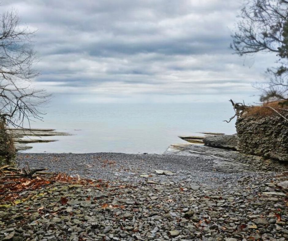 292 Salmon Point Rd