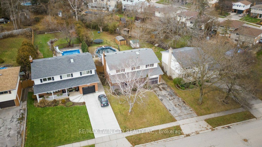 110 Fourth Ave