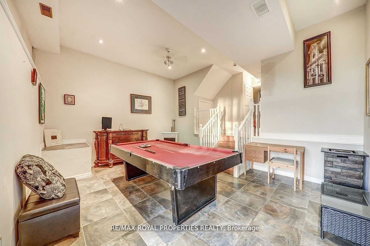5 Mcgill Drive