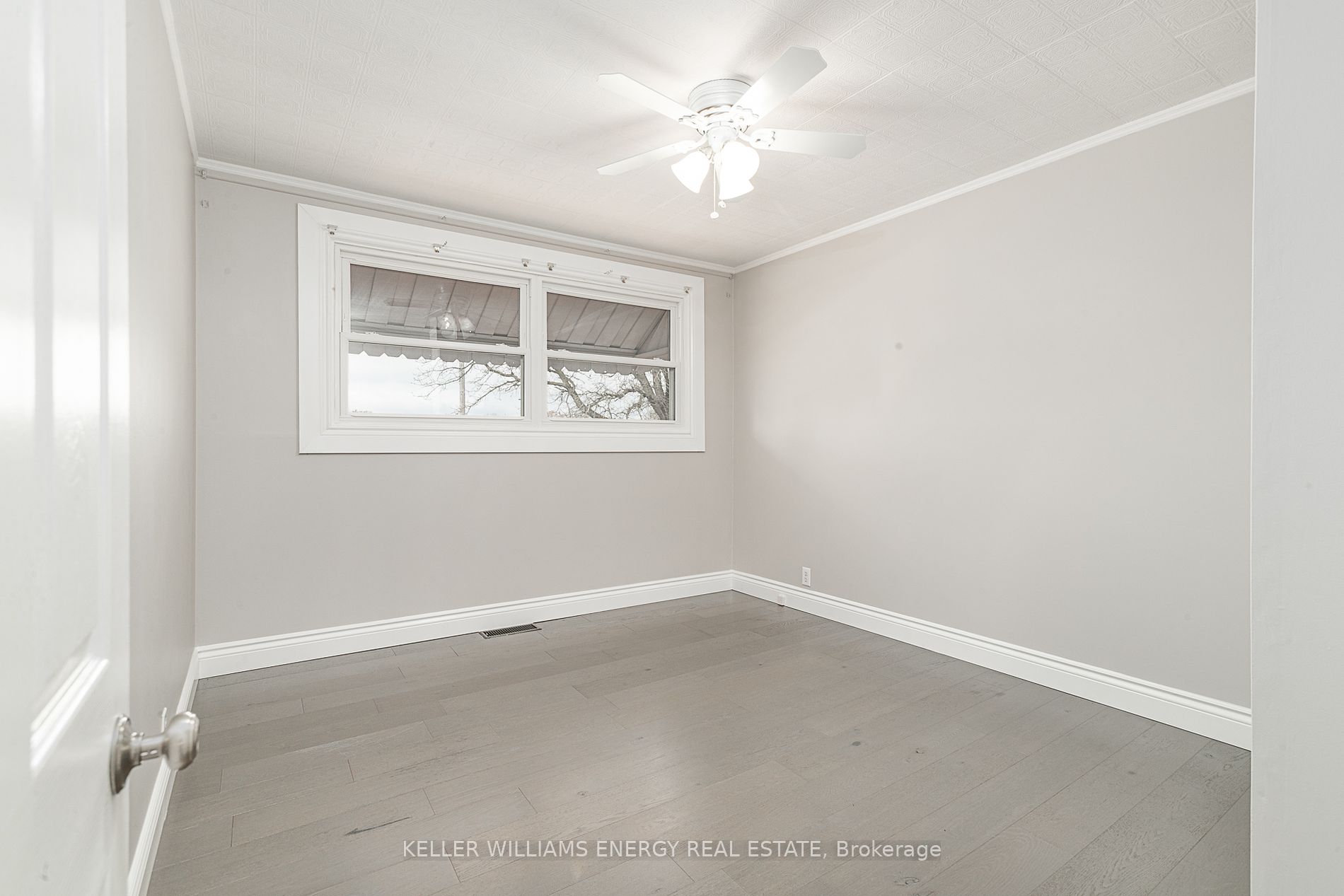 464 Tripp Rd