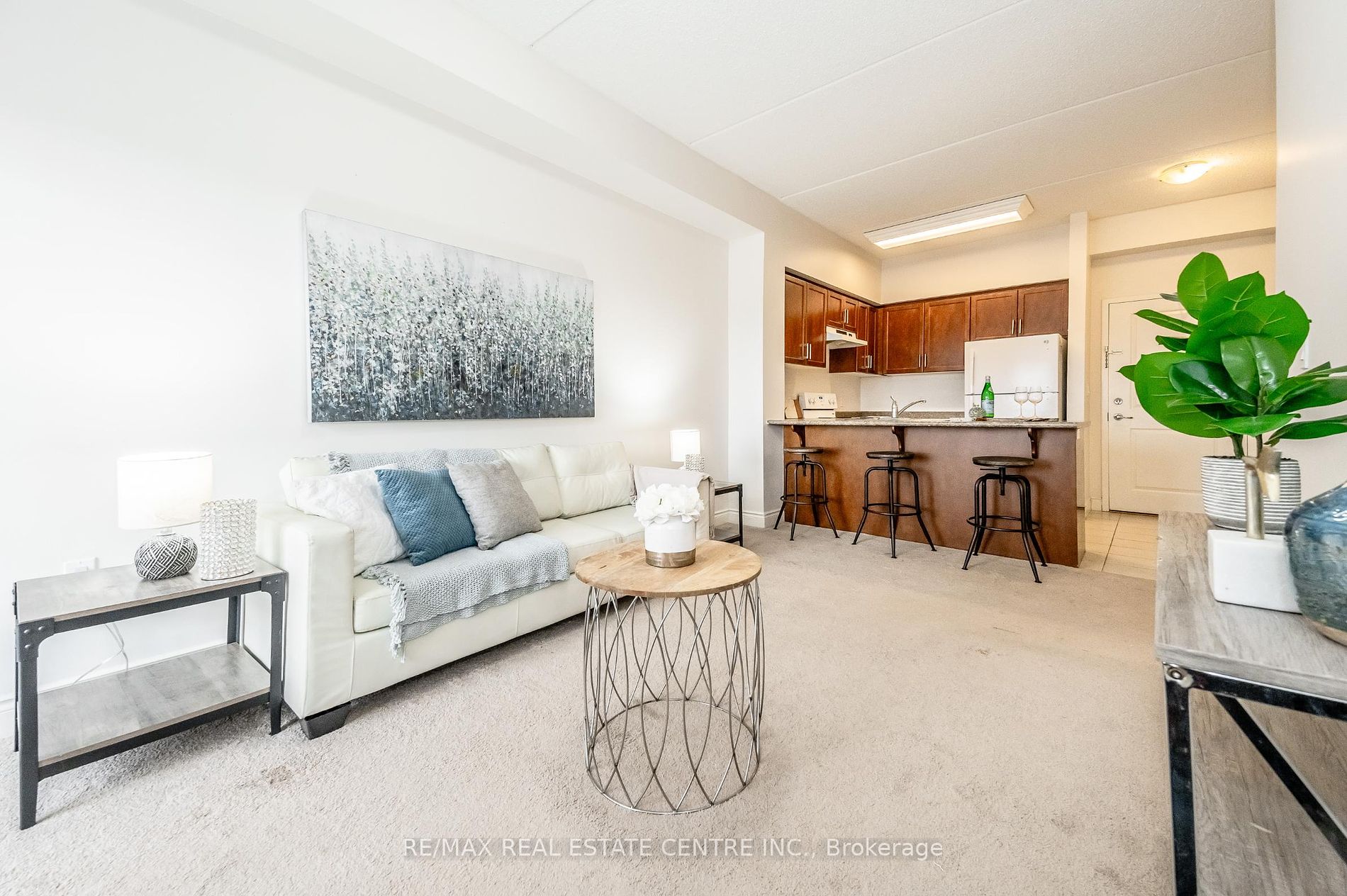 1077 Gordon Street, #336