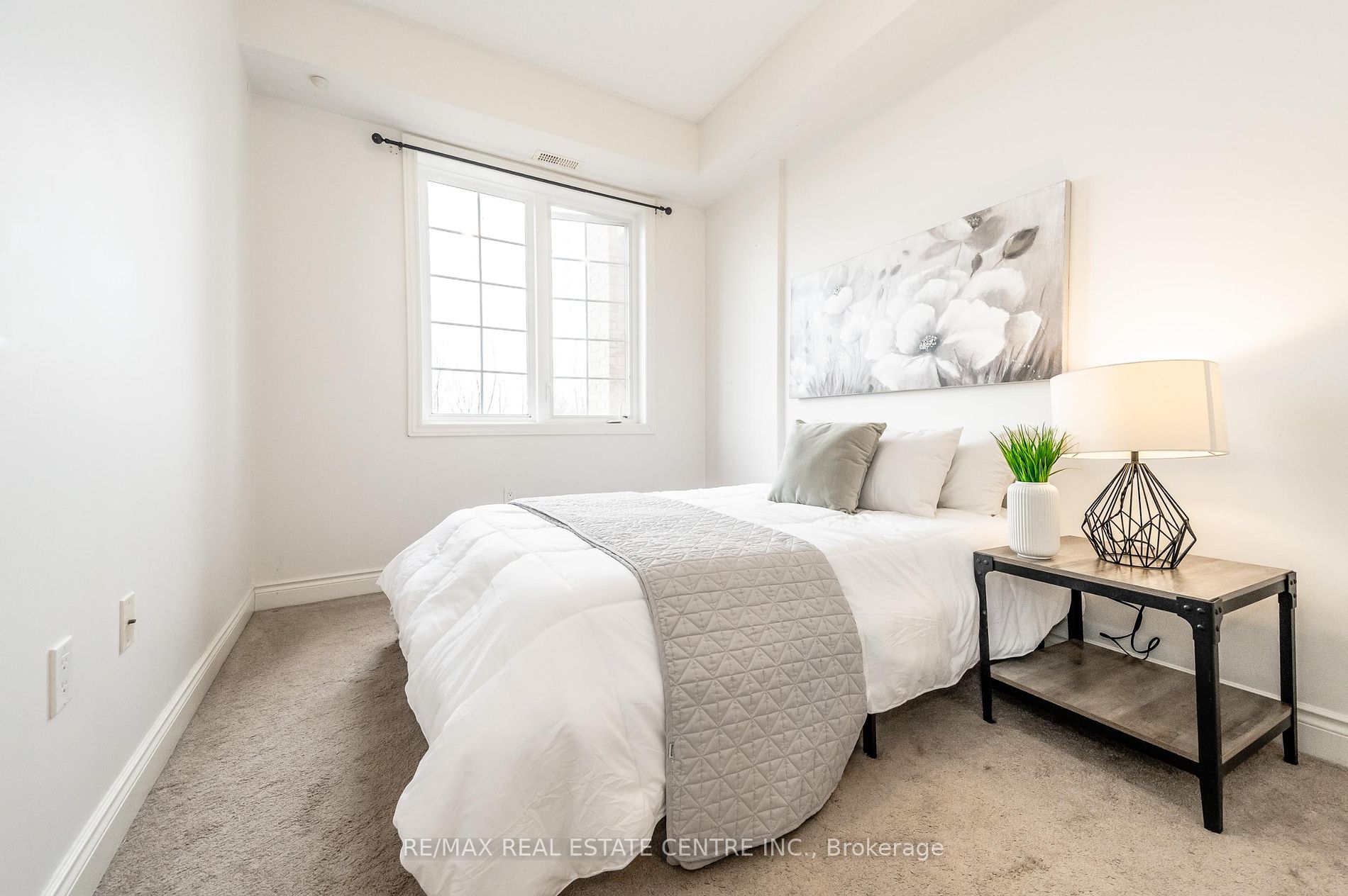 1077 Gordon Street, #336