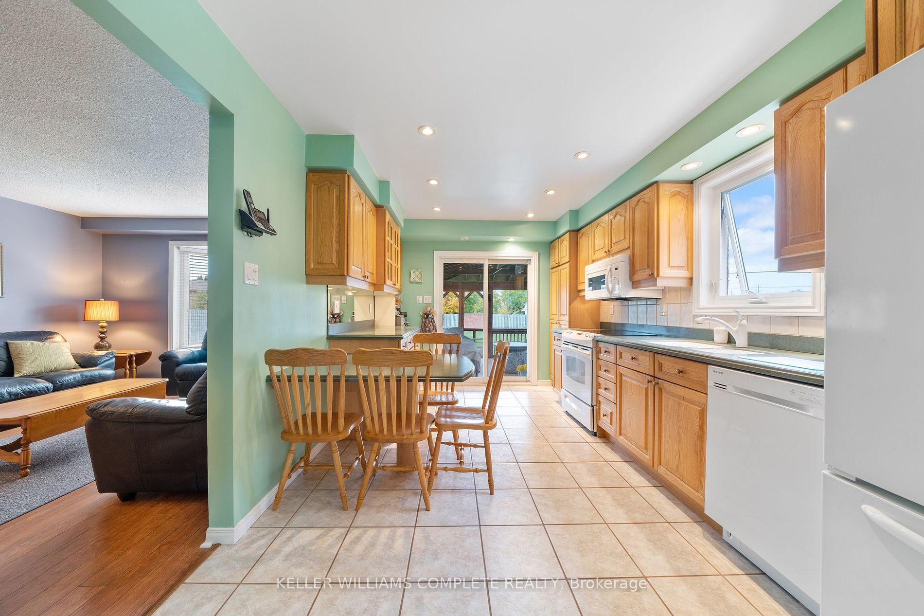 38 Puritan Crt
