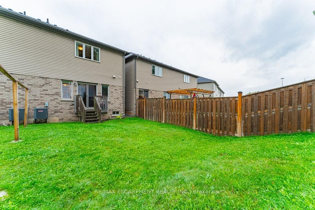 87 Sexton Cres