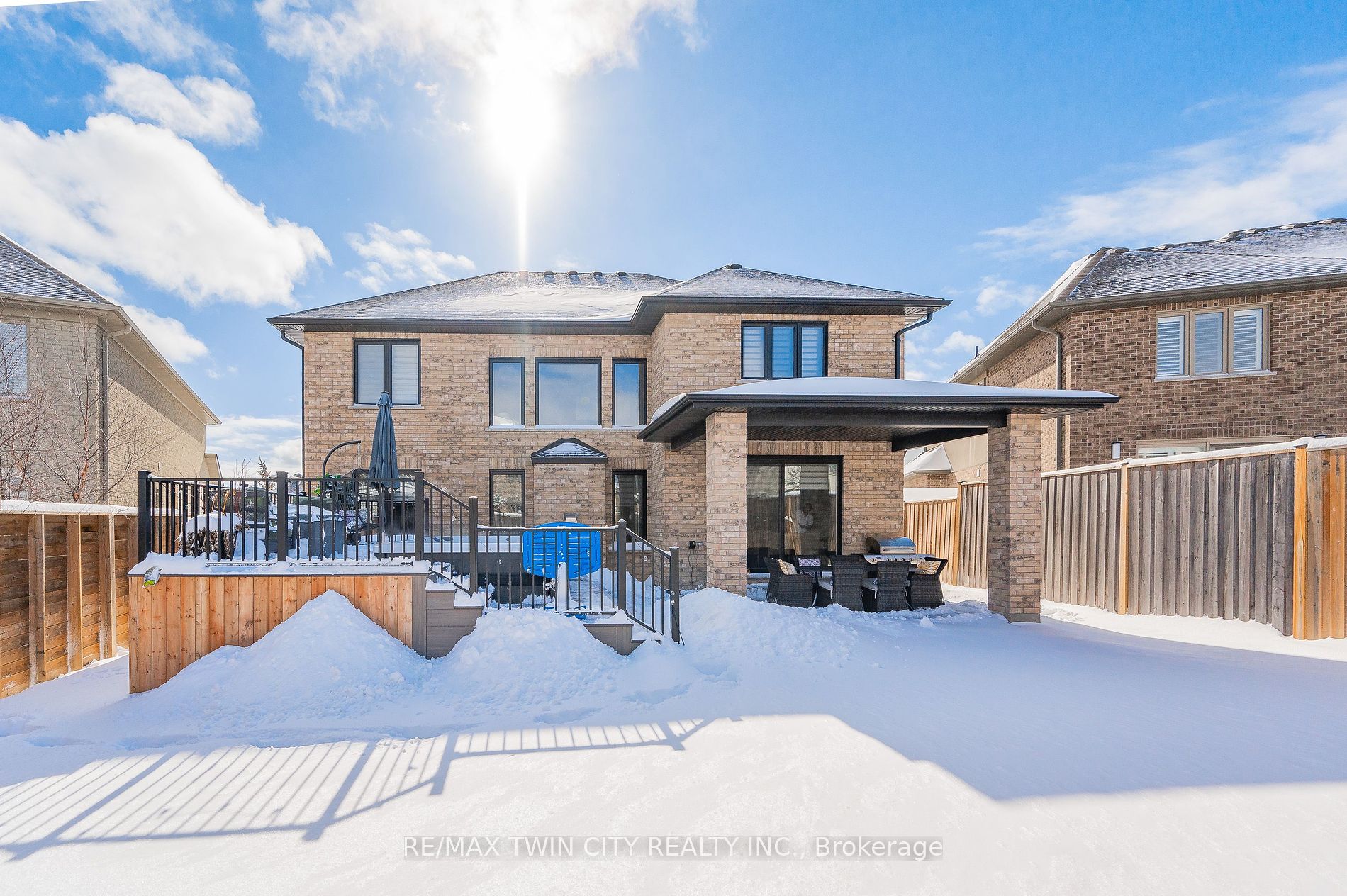 316 Deerfoot Tr