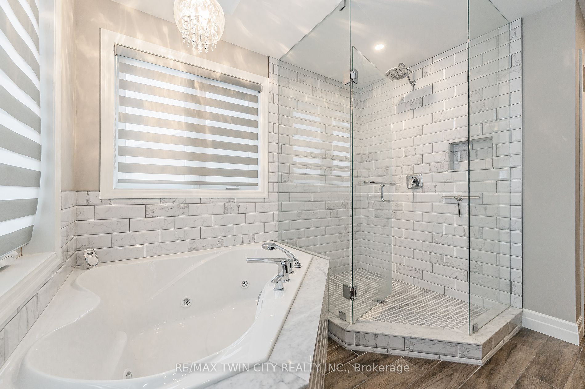 316 Deerfoot Tr