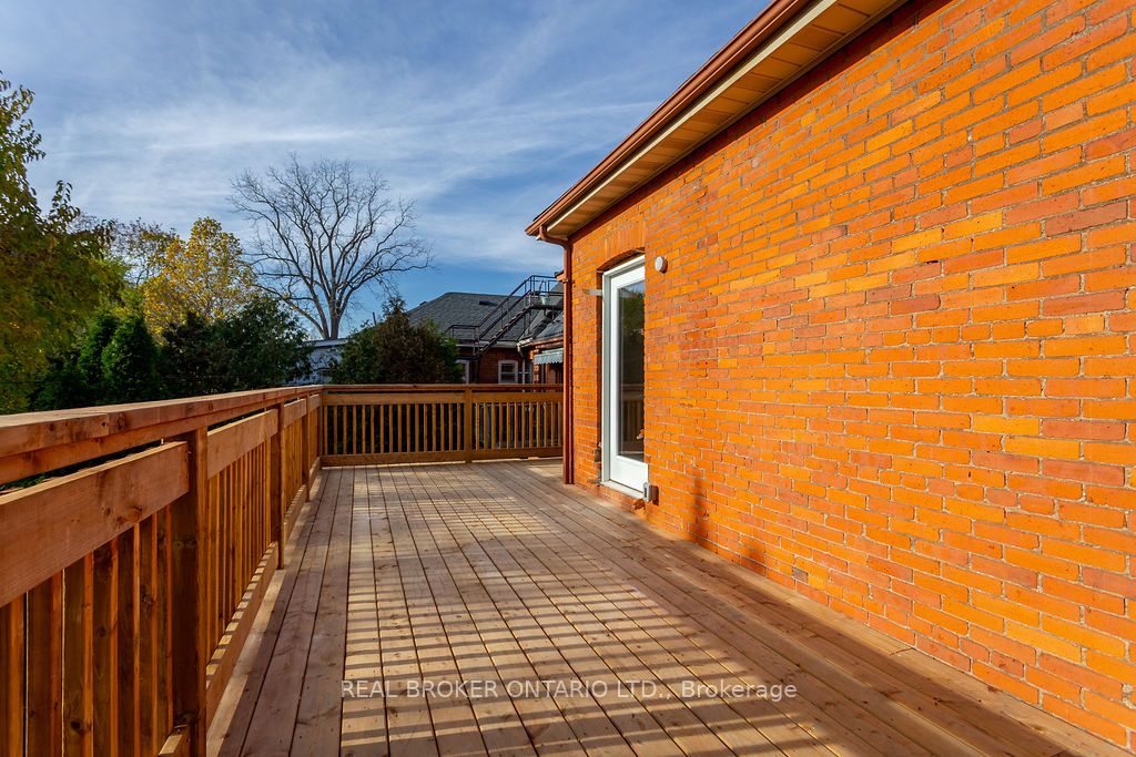 9 Stanley Avenue, #A