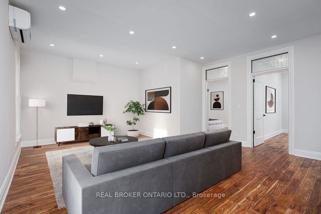 9 Stanley Avenue, #A