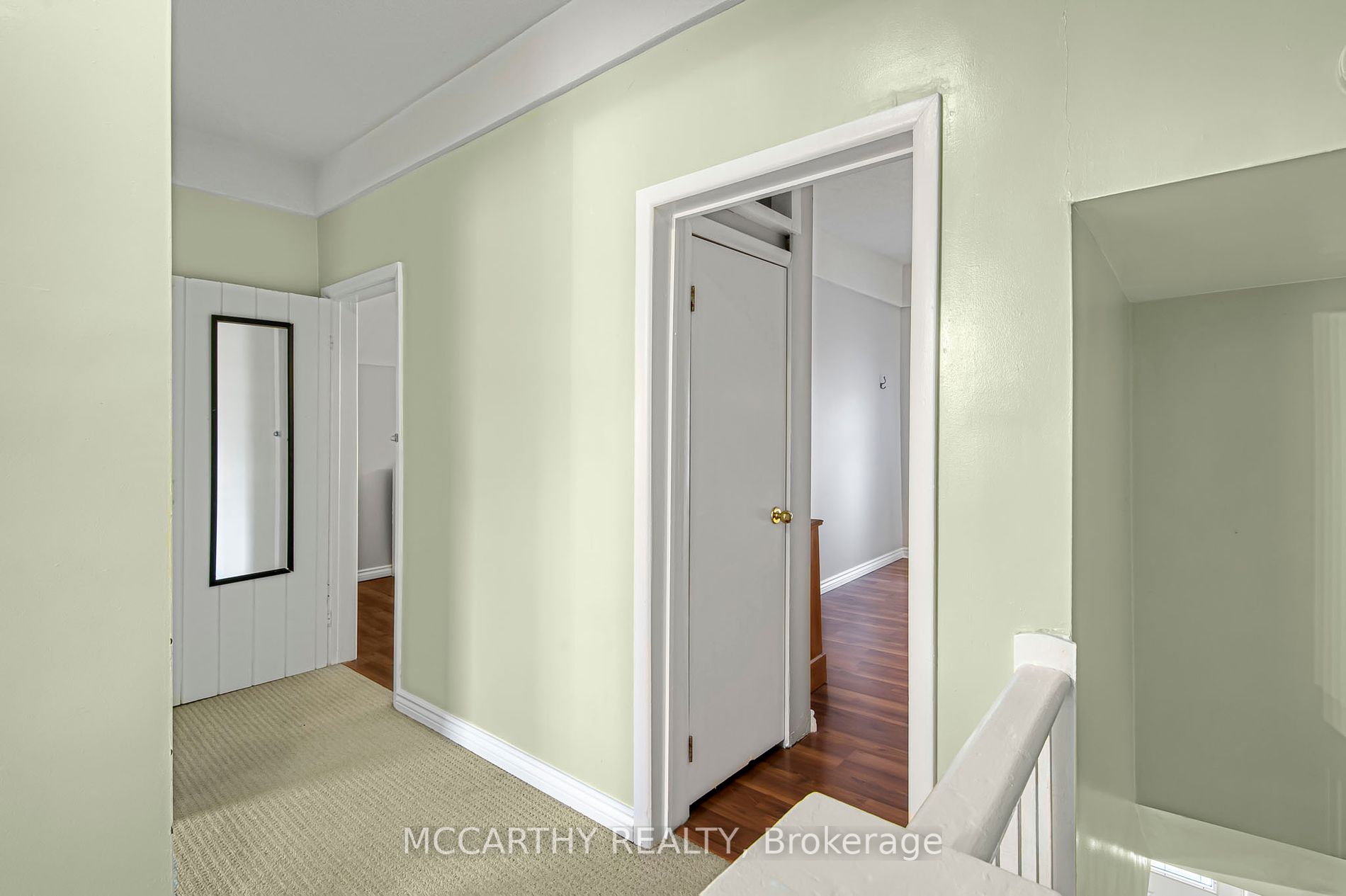 213 Main Street E