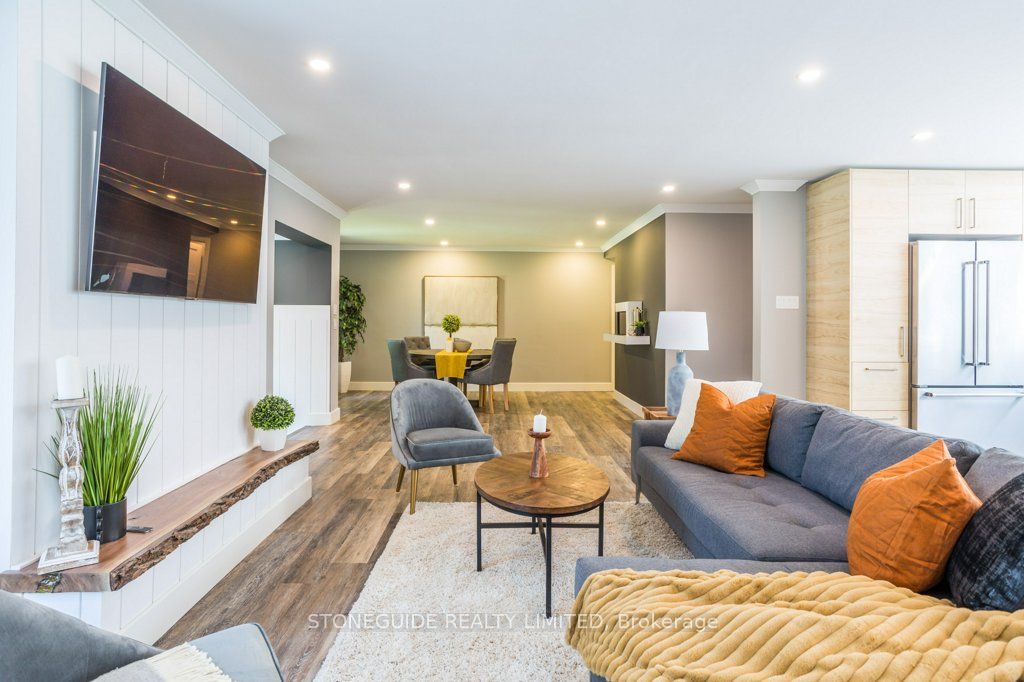 6 Weller Cres