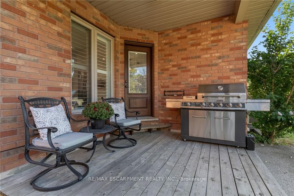 230 Appleby Rd