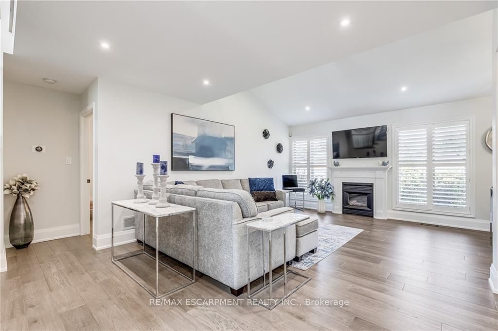 230 Appleby Rd