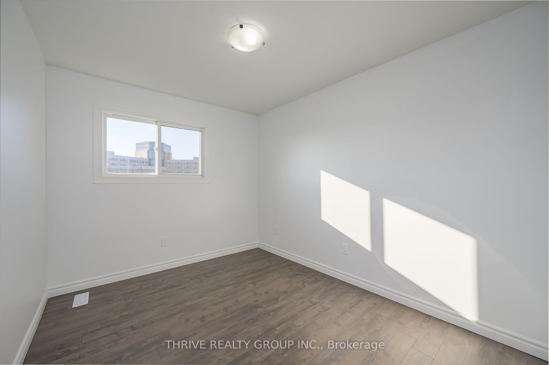 320 Westminster Ave, #50