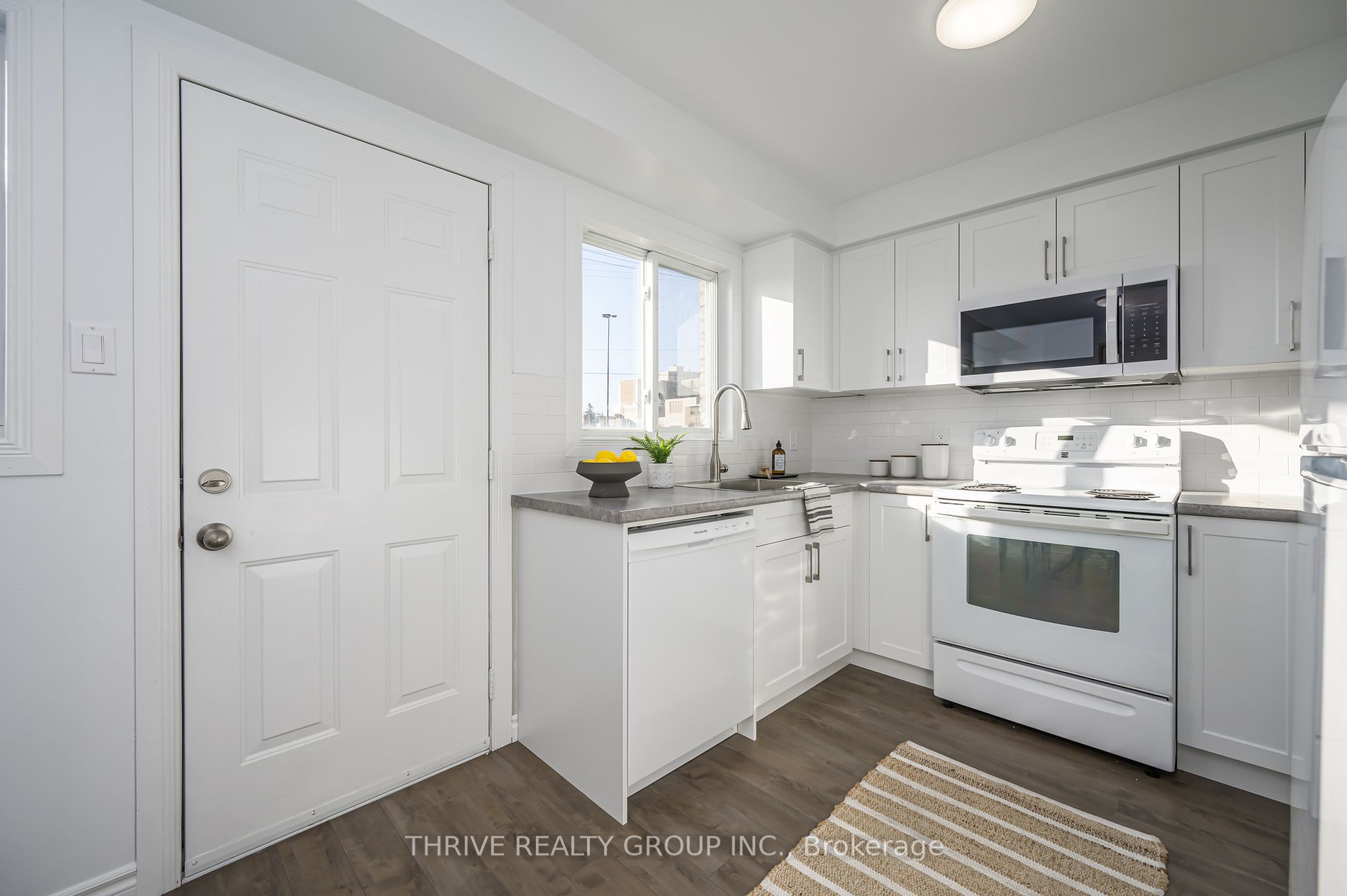 320 Westminster Ave, #50