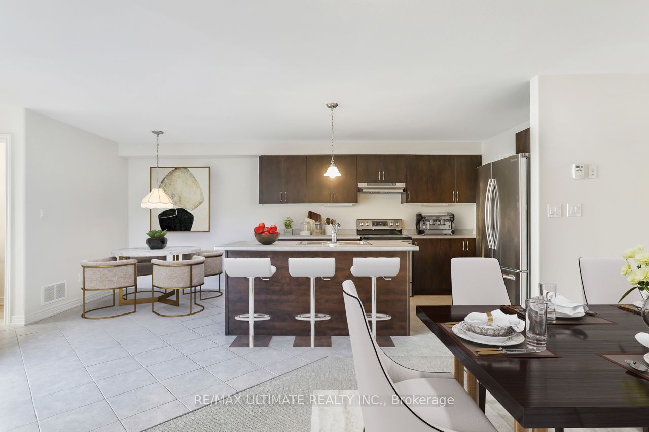 114 Rothwell Gdns