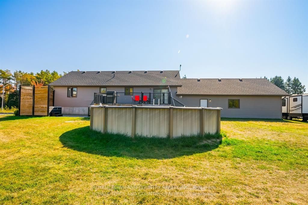 7 Rustlewood Avenue