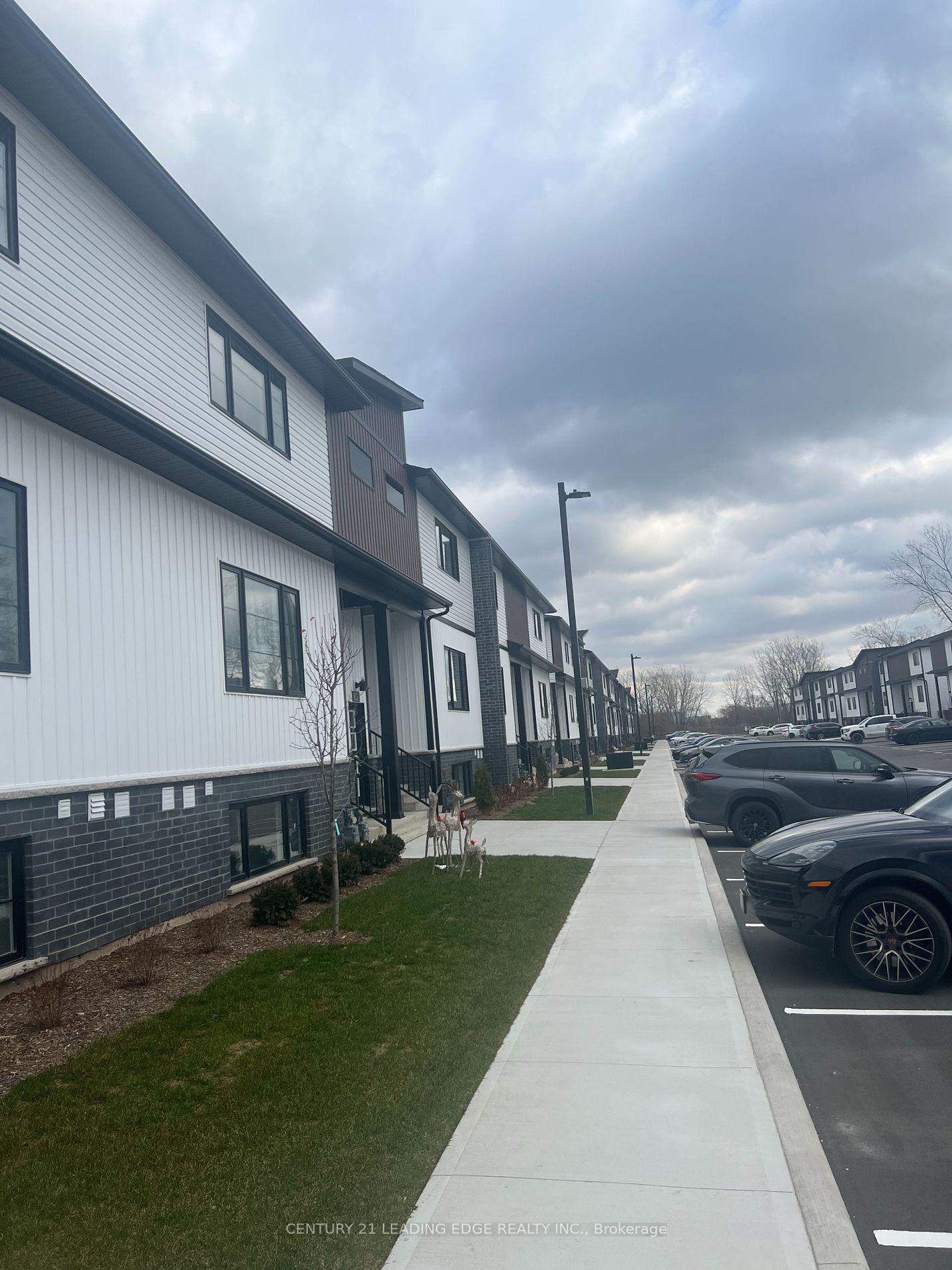 4263 Fourth Avenue #815