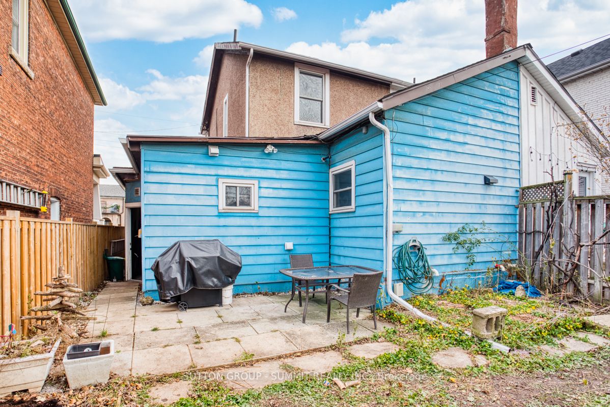 135 East Avenue N