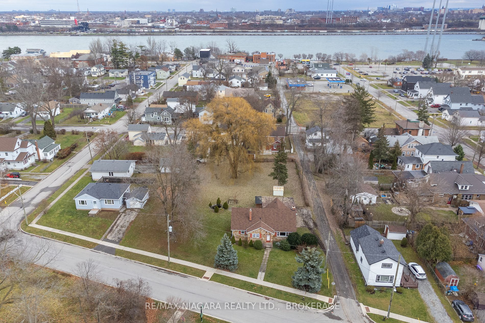17 GODERICH Street